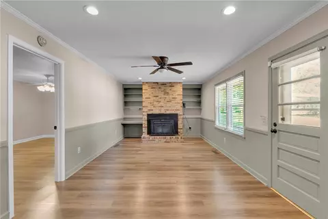 Living - 204 Brook Forest Dr, Anderson, SC 29621 photo 5 of 6