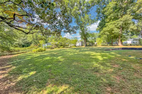 Exterior - 204 Brook Forest Dr, Anderson, SC 29621 photo 9 of 9