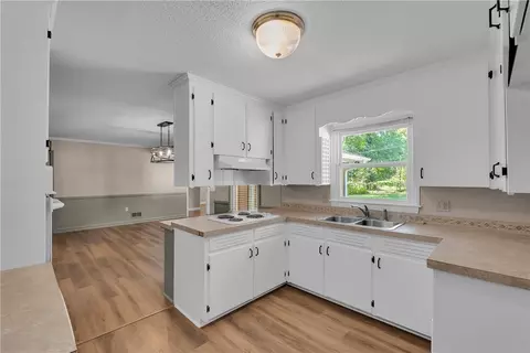 Kitchen - 204 Brook Forest Dr, Anderson, SC 29621 photo 1 of 2
