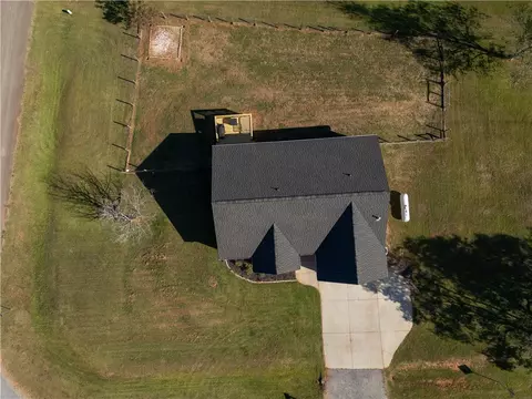 View/Area - 102 Stanmoore Dr, Anderson, SC 29621 photo 4 of 6