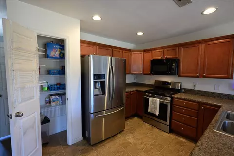 Kitchen - 102 Stanmoore Dr, Anderson, SC 29621 photo 2 of 5