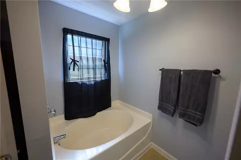 Bath - 102 Stanmoore Dr, Anderson, SC 29621 photo 1 of 5