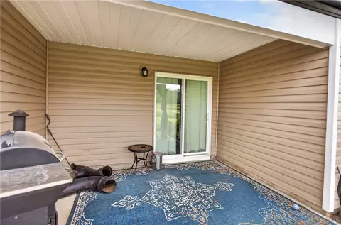 Exterior - 104 Citrus Ln, Walhalla, SC 29691 photo 3 of 8