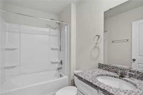 Bath - 104 Citrus Ln, Walhalla, SC 29691 photo 4 of 4