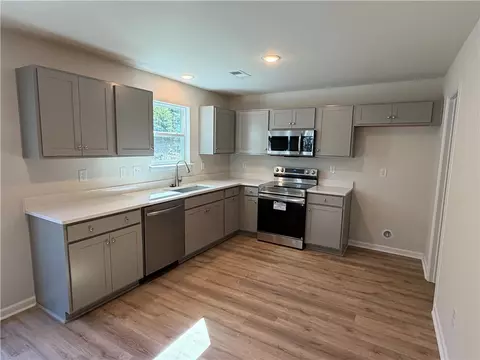 Kitchen - 216 Hamilton St, Easley, SC 29640 photo 1 of 1