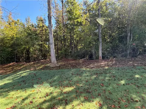 Exterior - 216 Hamilton St, Easley, SC 29640 photo 2 of 2