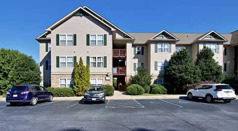 901 Harts Cove Way, Seneca, SC 29678