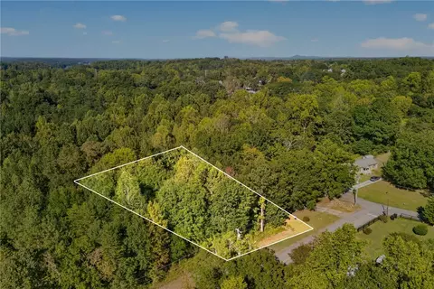 View/Area - 120 Hawk Blvd, Seneca, SC 29672 photo 4 of 11