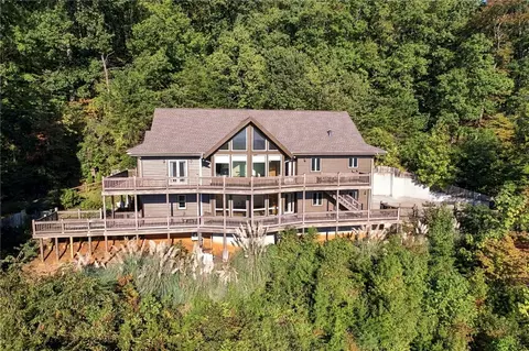 418 Old Rockhouse Rd, Greenville, SC 29609