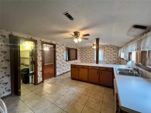 Kitchen - 711 W Bear Swamp Rd, Walhalla, SC 29691 photo 2 of 3