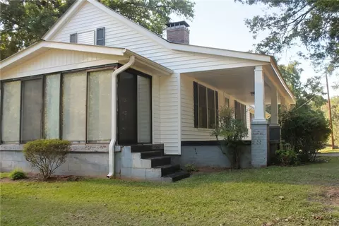 Exterior - 711 W Bear Swamp Rd, Walhalla, SC 29691 photo 7 of 19