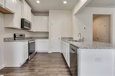 Kitchen - 511 Belgrove Way, Easley, SC 29640 photo 1 of 1