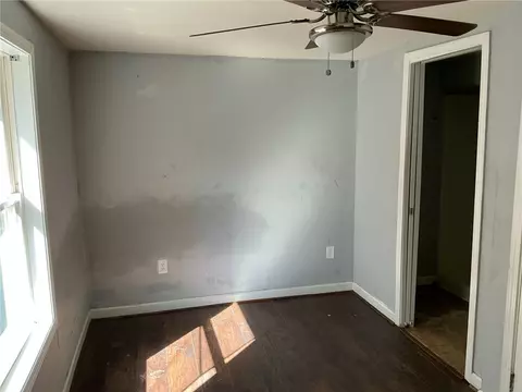 1115 E South 2nd St, Seneca, SC 29678 photo 7