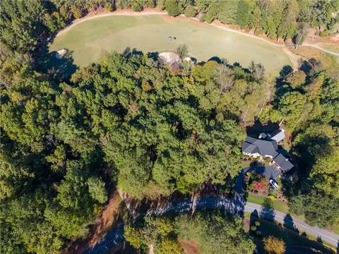 413 Augusta Way, Sunset, SC 29685 photo 5
