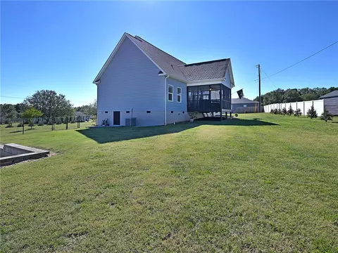 Exterior - 121 Rogers Rd, Pelzer, SC 29669 photo 9 of 10