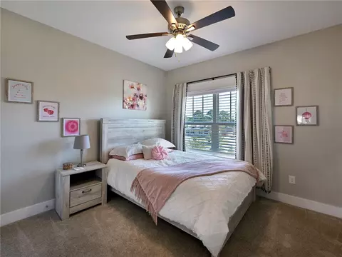 Bedroom - 121 Rogers Rd, Pelzer, SC 29669 photo 2 of 3