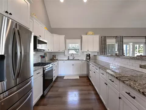Kitchen - 121 Rogers Rd, Pelzer, SC 29669 photo 1 of 1