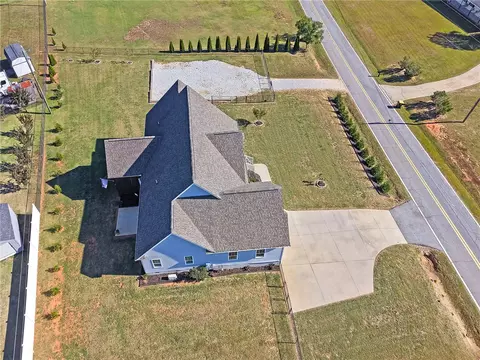View/Area - 121 Rogers Rd, Pelzer, SC 29669 photo 2 of 5