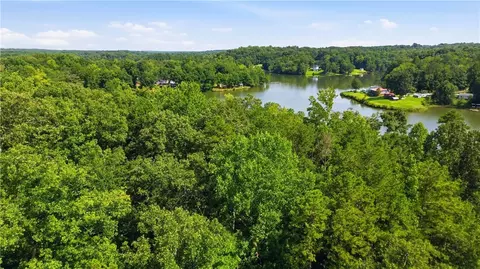 491 Ecliptic Drive Dr, Ware Shoals, SC 29692 photo 5