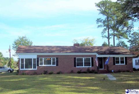 701 E Roosevelt St, Dillon, SC 29536 photo 1