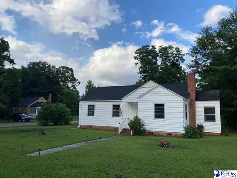 514 Oak St, Mullins, SC 29574 photo 1
