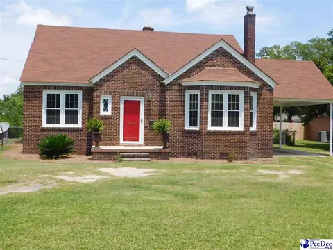 909 E Main St, Dillon, SC 29536 photo 1