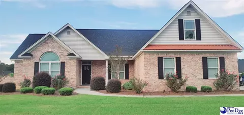 705 Dix Ln, Florence, SC 29505 photo 1