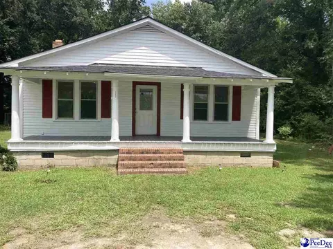1252 W Main St, Dillon, SC 29536 photo 1