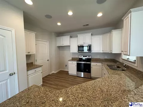 1021 Summer Duck Loop, Florence, SC 29501 photo 12