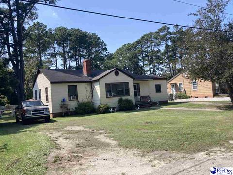 211 N Stewart St, Dillon, SC 29536 photo 1
