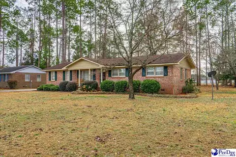 1408 E Washington St, Dillon, SC 29536 photo 1