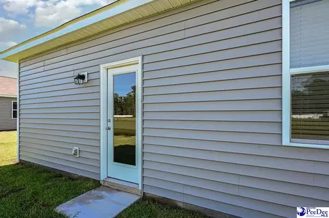 2051 E Paces Trl, Darlington, SC 29532 photo 4