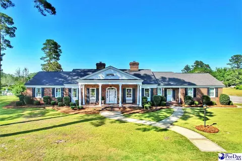 409 E Monroe St, Dillon, SC 29536 photo 1
