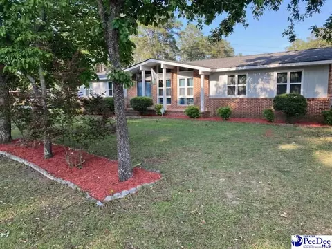 1410 Kay St, Dillon, SC 29536 photo 1