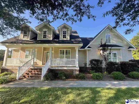 1306 E Jefferson St, Dillon, SC 29536 photo 1