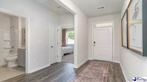 2039 E Paces Trl, Darlington, SC 29532 photo 2