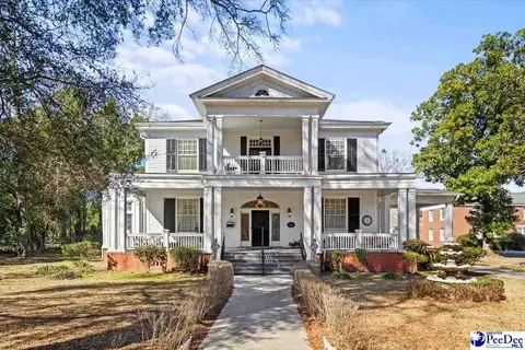 314 Market St, Cheraw, SC 29520 photo 1
