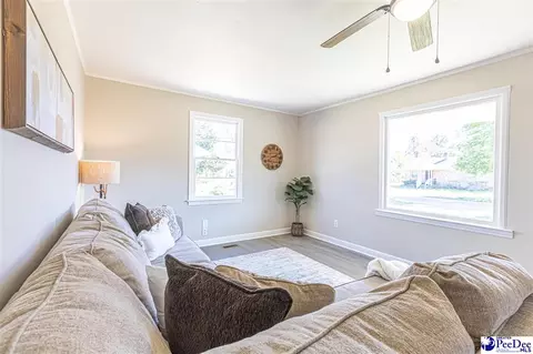 220 Adams Cir, Lamar, SC 29069 photo 8