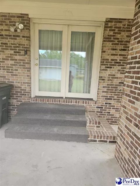 625 Julia Ln, Dillon, SC 29536 photo 8