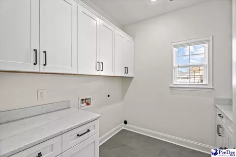 1009 Faison Dr, Florence, SC 29501 photo 8