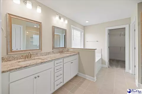 Bath - 1485 Summergate, Florence, SC 29501 photo 1 of 6