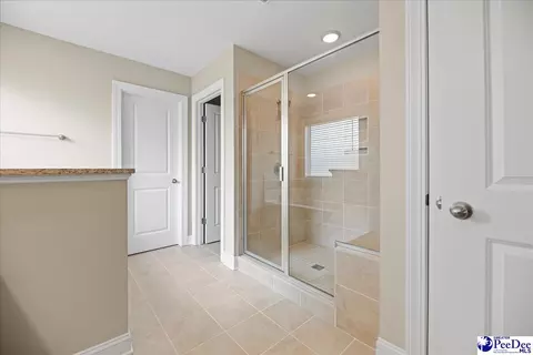 Bath - 1485 Summergate, Florence, SC 29501 photo 3 of 6