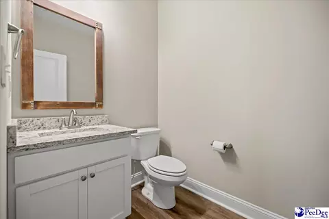 Bath - 1485 Summergate, Florence, SC 29501 photo 6 of 6