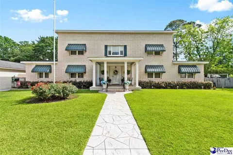 1007 E Main St, Dillon, SC 29536