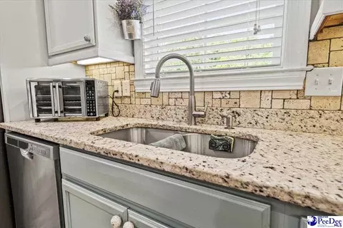 3602 Malabar St, Florence, SC 29501 photo 15