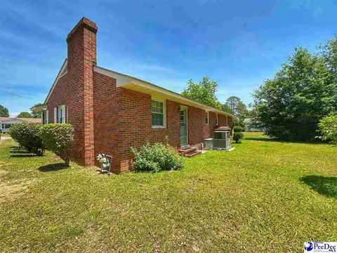 Exterior - 304 E Wilson St, Dillon, SC 29536 photo 8 of 9