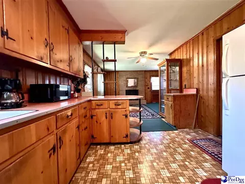Kitchen - 304 E Wilson St, Dillon, SC 29536 photo 2 of 6