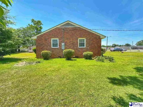Exterior - 304 E Wilson St, Dillon, SC 29536 photo 3 of 9