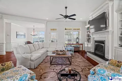 833 Beddingfield Hall, Florence, SC 29501 photo 9