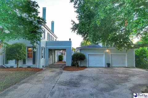 408 E Cleveland St, Dillon, SC 29536 photo 3